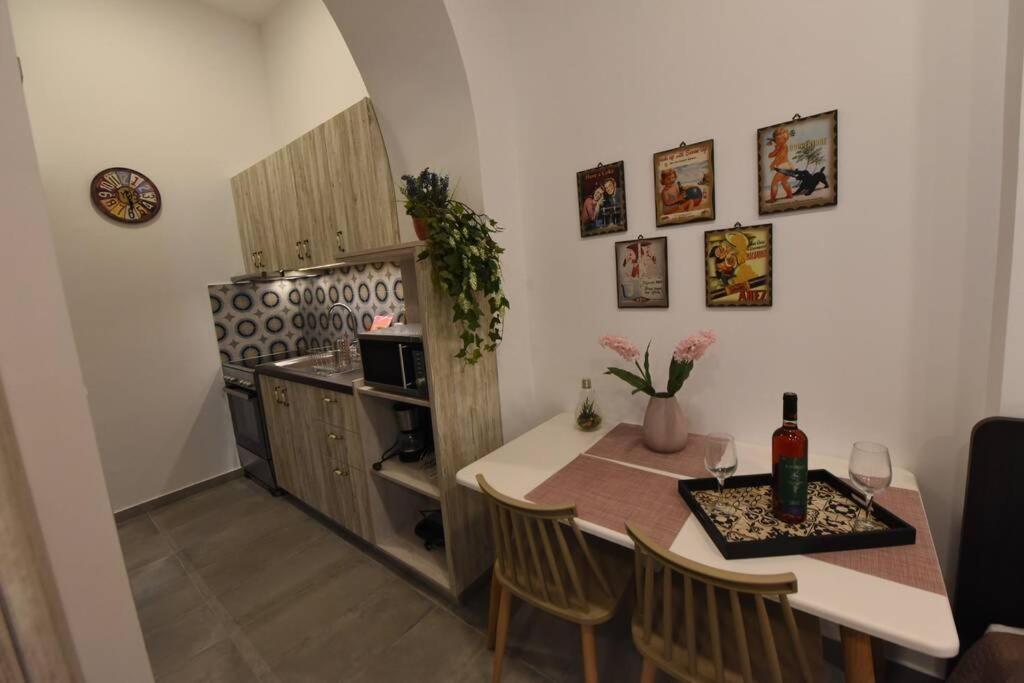 Lolos' House Rhodes City Kültér fotó